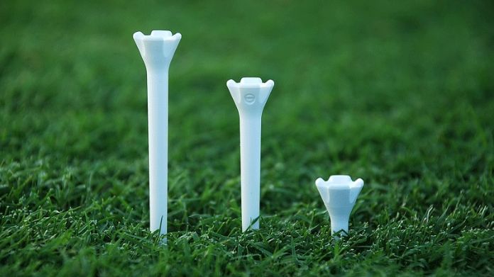 wooden vs plastic golf tees