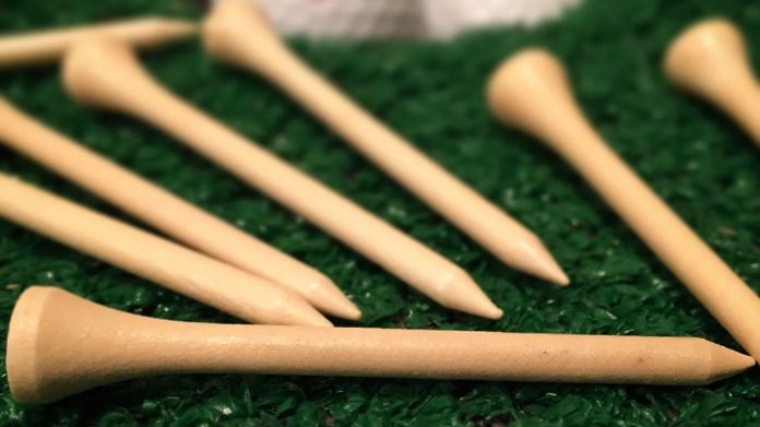 wooden vs plastic golf tees