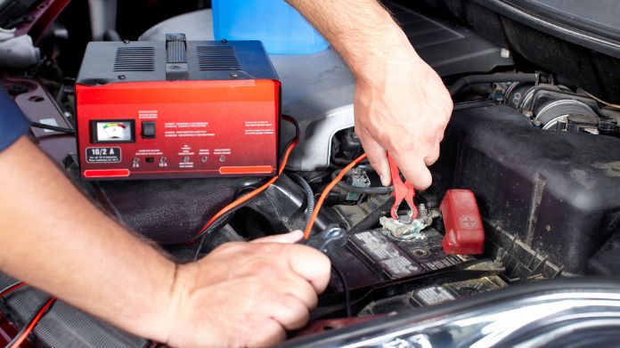 trickle charger for car