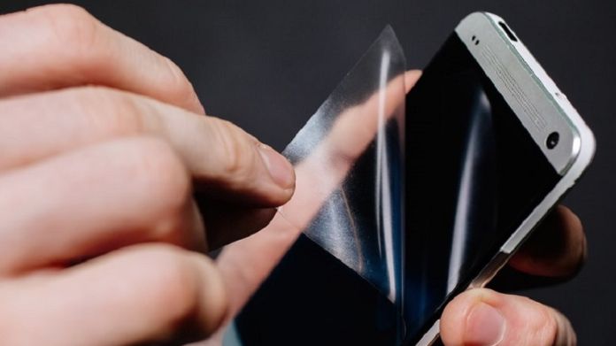 how to remove a screen protector