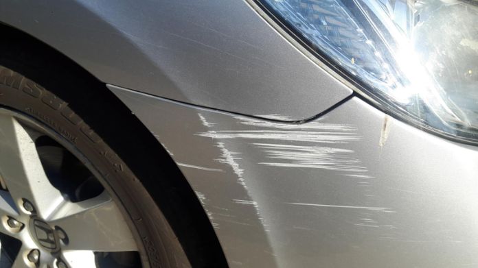 remove scratches from car
